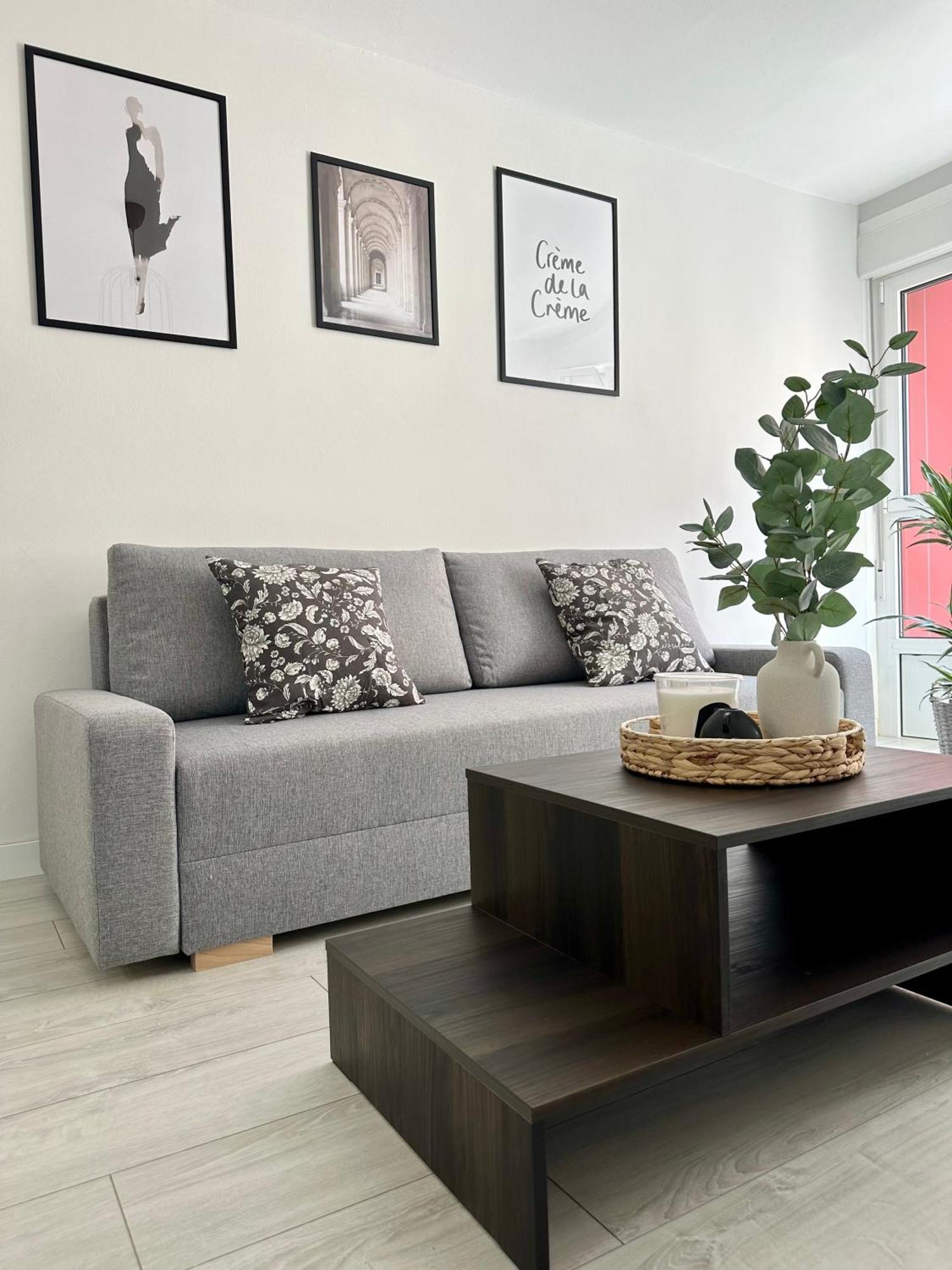 Cozy Flat 5 Mins From The Beach Хихон Экстерьер фото